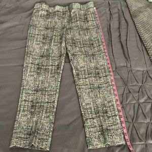Amanda + Chelsea black & white pants, SIZE 8
